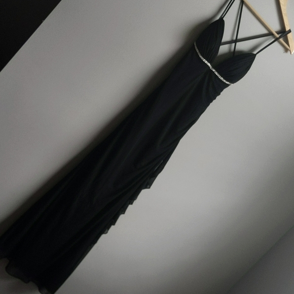 Betsy & Adam black evening gown - Picture 1 of 3